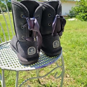 Bear Paws winter boots Size 9 Grey